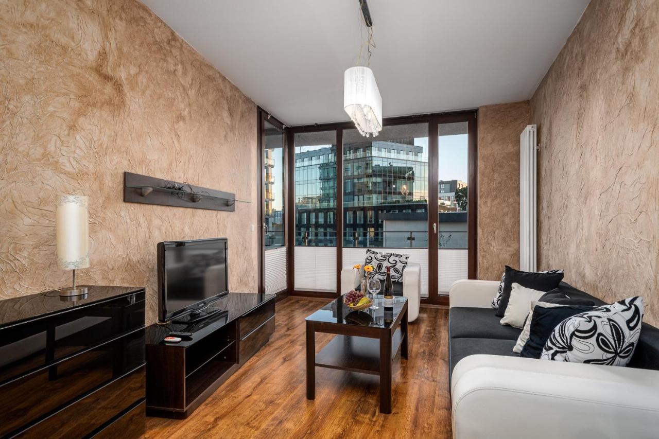 Apart D&K Free Parking Grojecka 194 Apartment Varşovia Exterior foto